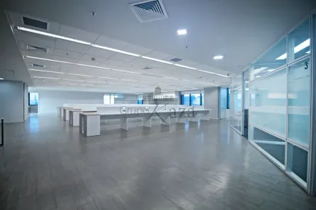 Prédio Comercial para alugar, 1550m² no Pinheiros, São Paulo
