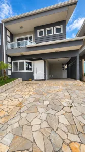 Sobrado com 3 Quartos para alugar, 280m² no Pedro Moro, São José dos Pinhais