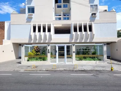 Apartamento com 2 Quartos para alugar, 85m² no Centro, Campos dos Goytacazes