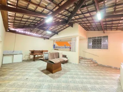 Casa com 3 Quartos à venda, 301m² no Renascença, Belo Horizonte