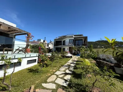Casa com 3 Quartos à venda, 400m² no Ferraz, Garopaba