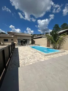Casa com 3 Quartos à venda, 138m² no Parque Residencial Itaguaçu, Atibaia
