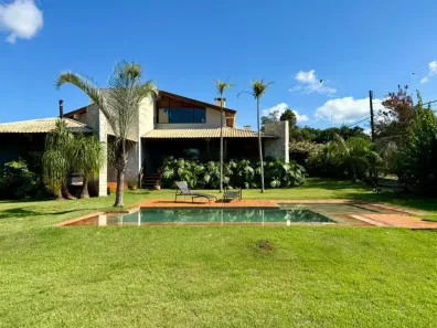 Casa de Condomínio com 4 Quartos para alugar, 510m² no Recanto do Salto, Londrina