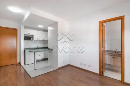 Apartamento com 1 Quarto para alugar, 22m² no Cajuru, Curitiba