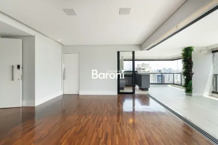 Apartamento com 3 Quartos à venda, 184m² no Vila Uberabinha, São Paulo