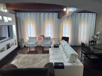 Sobrado com 3 Quartos à venda, 225m² no Vila Humaitá, Santo André