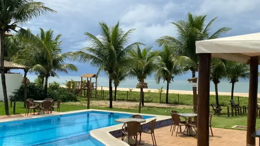 Apartamento com 2 Quartos à venda, 70m² no Itacimirim (Monte Gordo), Camaçari