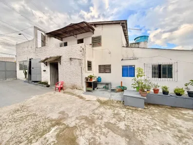 Casa com 4 Quartos à venda, 476m² no Parque Verde, Belém