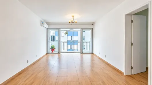 Apartamento com 2 Quartos à venda, 92m² no Centro, Florianópolis