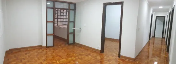 Sala Comercial à venda, 140m² no Centro, Jacareí