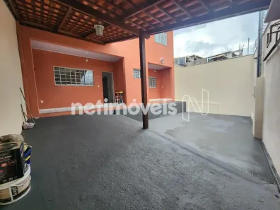 Casa com 3 Quartos à venda, 128m² no Lúcio de Abreu, Contagem
