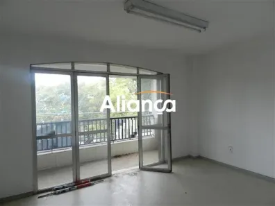 Sala Comercial para alugar, 255m² no Vila Veranópolis, Cachoeirinha