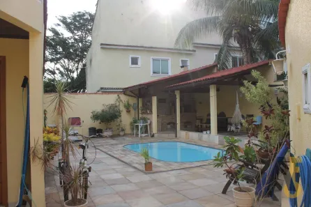 Casa com 3 Quartos à venda, 169m² no Pechincha, Rio de Janeiro