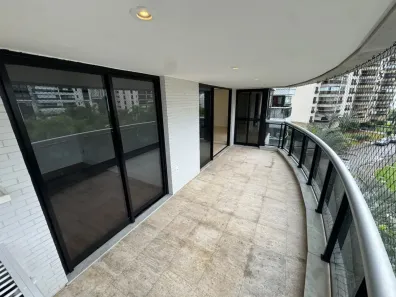Apartamento com 4 Quartos para alugar, 156m² no Barra da Tijuca, Rio de Janeiro