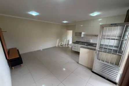 Casa com 1 Quarto para alugar, 46m² no Vila Mazzei, São Paulo