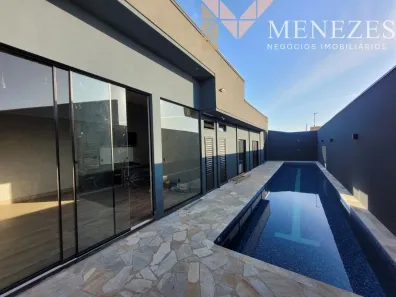 Casa com 2 Quartos à venda, 200m² no Centro, Cristais Paulista