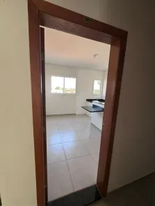 Apartamento com 2 Quartos para alugar, 36m² no Umuarama, Uberlândia