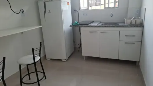 Kitnet com 1 Quarto para alugar, 24m² no Jardim Júlio, Barueri