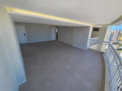 Apartamento com 3 Quartos à venda, 142m² no Fátima, Fortaleza