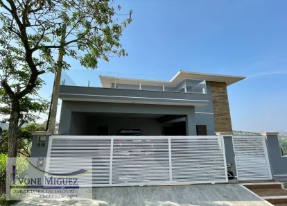 Casa com 5 Quartos à venda, 1000m² no Centro, Miguel Pereira