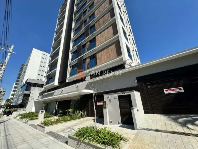Apartamento com 2 Quartos à venda, 68m² no Centro, Florianópolis