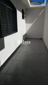 Casa com 3 Quartos para alugar, 250m² no Nossa Senhora Aparecida, Uberlândia