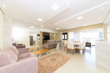 Apartamento com 2 Quartos para alugar, 200m² no Cabral, Curitiba