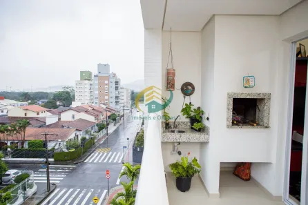 Apartamento com 2 Quartos à venda, 69m² no Trindade, Florianópolis