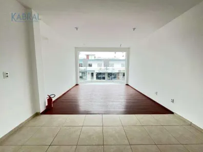 Ponto Comercial para alugar, 56m² no Santa Mônica, Florianópolis
