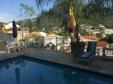 Casa com 4 Quartos à venda, 300m² no São Francisco, Niterói