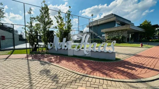 Lote/Terreno à venda, 437m² no Centro, Portão