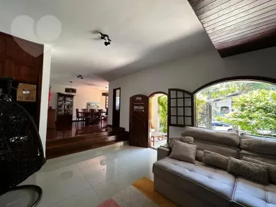 Casa com 5 Quartos à venda, 300m² no Badu, Niterói