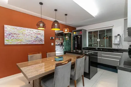 Casa com 3 Quartos à venda, 178m² no Jardim Monte Rei, Maringá