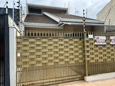 Sobrado com 3 Quartos para venda ou aluguel, 153m² no Jardim Liberdade, Maringá