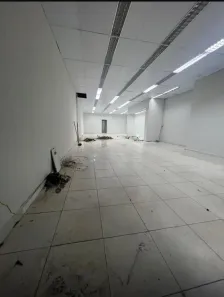 Ponto Comercial para alugar, 236m² no Bangu, Rio de Janeiro