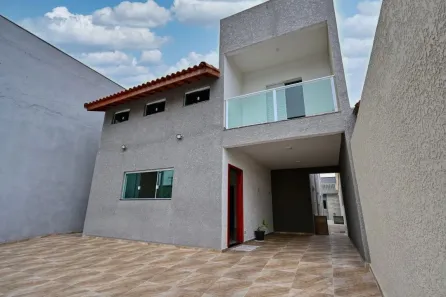 Sobrado com 4 Quartos à venda, 218m² no Cidade Nova Peruíbe, Peruíbe