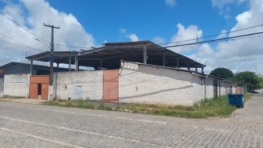 Galpão/Depósito/Armazém com 2 Quartos para alugar, 600m² no Parque de Exposições, Parnamirim