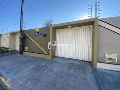 Casa com 2 Quartos para alugar, 98m² no Aquiraz, Aquiraz