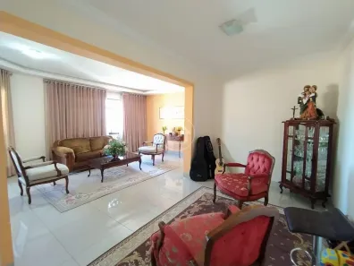 Apartamento com 3 Quartos à venda, 229m² no Centro, Campo Grande