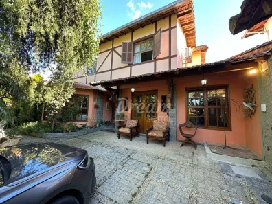 Casa com 5 Quartos à venda, 349m² no Parque São Luiz, Teresópolis