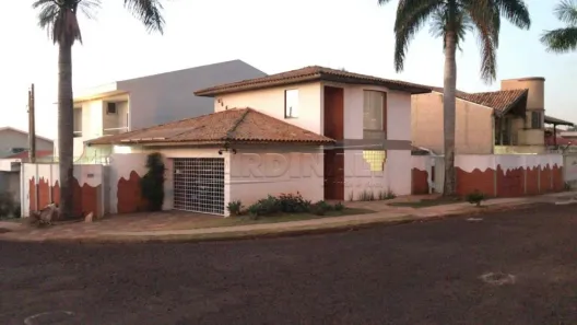 Casa com 3 Quartos à venda, 207m² no Vila Harmonia, Araraquara