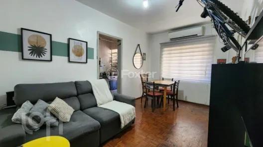Apartamento com 2 Quartos à venda, 56m² no Azenha, Porto Alegre