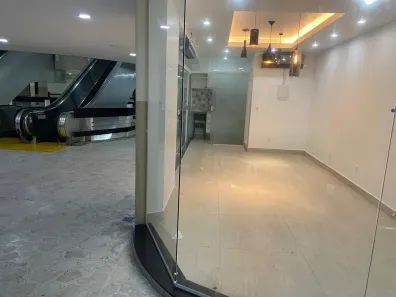 Ponto Comercial para venda ou aluguel, 30m² no Madureira, Rio de Janeiro