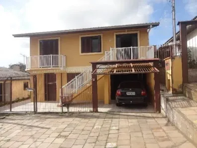 Casa com 6 Quartos à venda, 200m² no Nossa Senhora de Fátima, Caxias do Sul
