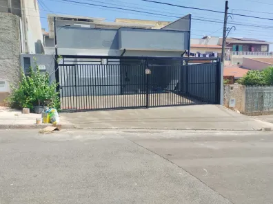 Casa com 4 Quartos à venda, 171m² no Jardim Santa Judith, Campinas