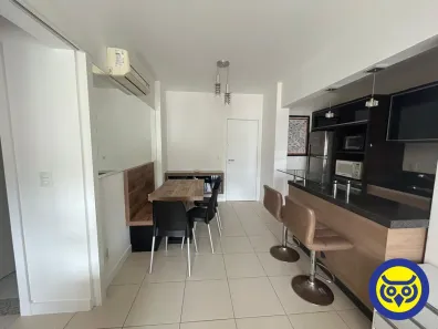 Apartamento com 2 Quartos para alugar, 70m² no Itacorubi, Florianópolis