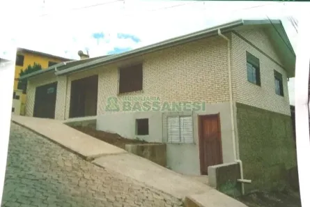 Casa com 3 Quartos à venda, 140m² no Reolon, Caxias do Sul