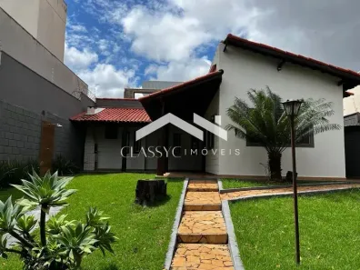 Casa com 3 Quartos para alugar, 110m² no Jardim Inconfidência, Uberlândia