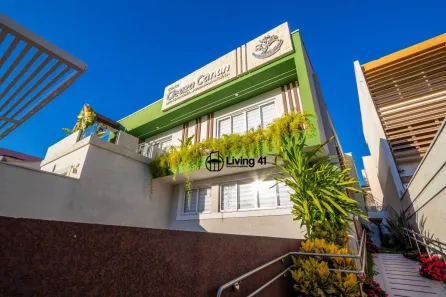 Imóvel Comercial com 14 Quartos à venda, 412m² no Vila Izabel, Curitiba