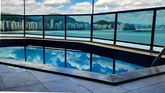 Apartamento com 4 Quartos para venda ou aluguel, 350m² no Jardim Astúrias, Guarujá
